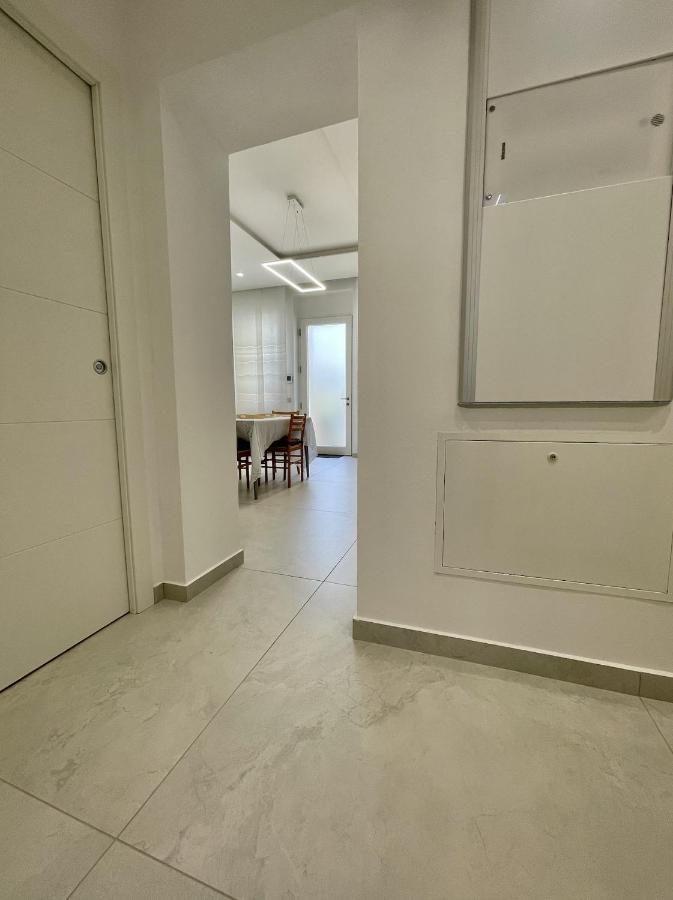 Varese Apartment Экстерьер фото